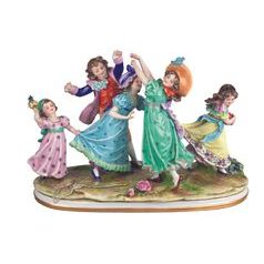 Děti v tanci 31 x 15 x 20 cm, Zeh Felix, Porcelánová manufaktura Scheibe-Alsbach