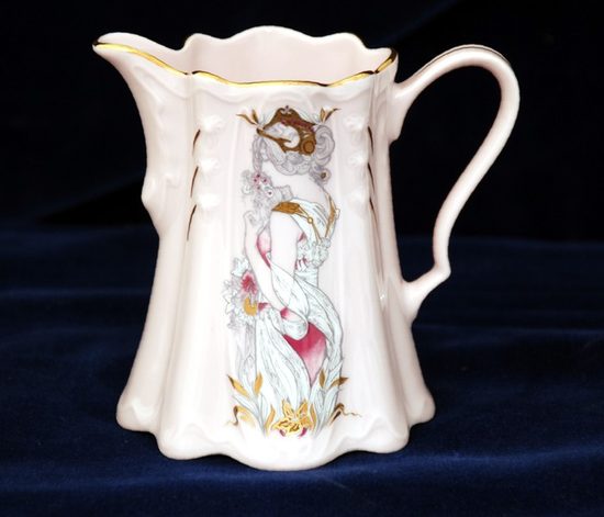 Mlékovka, Olga 585 Mucha, Růžový porcelán z Chodova