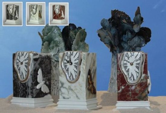 Clock Dali, red marble 14 x 14 x 20,7 cm, White plus Print plus Platinum 1, Clocks