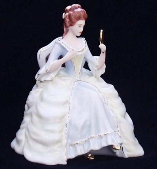 Lady sitting with mirror rococo 12 x 14 x 15 cm, Porcelain Figures Duchcov