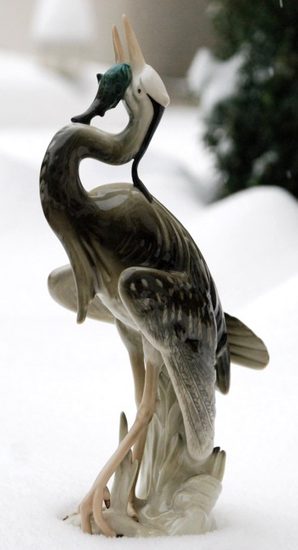 Heron bird with fish 14,5 x 10,5 x 28,5 cm, Porcelain Figures Duchcov