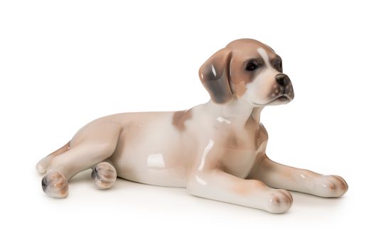 Ležící fousek 16,5 x 8 cm, porcelánové figurky Royal Copenhagen