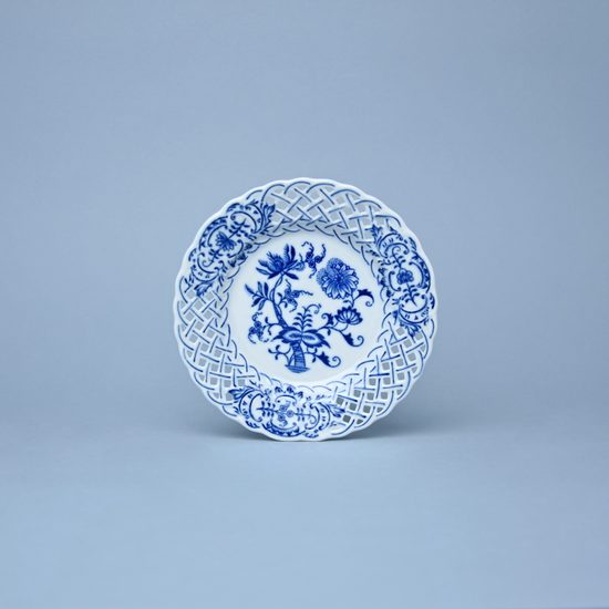 Plate perforated 15 cm, Original Blue Onion patterm QII