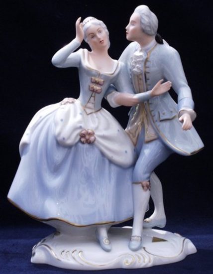 Couple rococo 17,5 x 10,5 x 22 cm, Porcelain Figures Duchcov