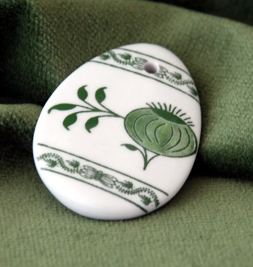 Easter egg 5 cm, Green Onion Pattern, Cesky porcelan a.s.