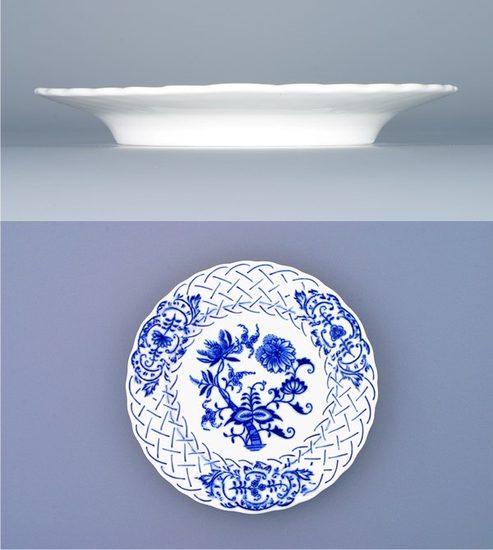 Plate embossed 15 cm, Original Blue Onion Pattern