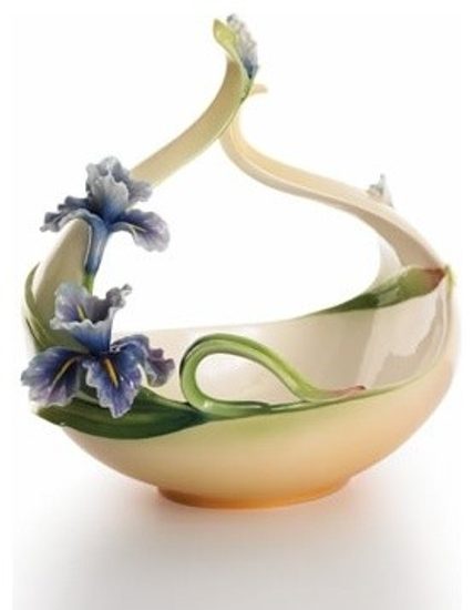 Pretty petite iris design sculptured porcelain basket 26 x 17 x 24 cm, FRANZ Porcelain