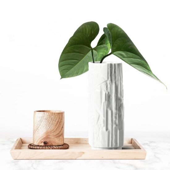 Vase white 18 cm, 7,8 cm x 7,5 cm x 18,6 cm, Porcelain Figurines Gläserne Porzellanmanufaktur