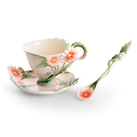 Daisy design sculptured porcelain cup and saucer, FRANZ Porcelain