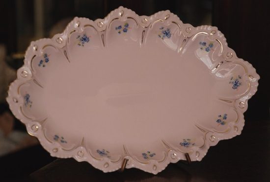 Mísa ovál 35 cm, Lenka 247p, Růžový porcelán z Chodova