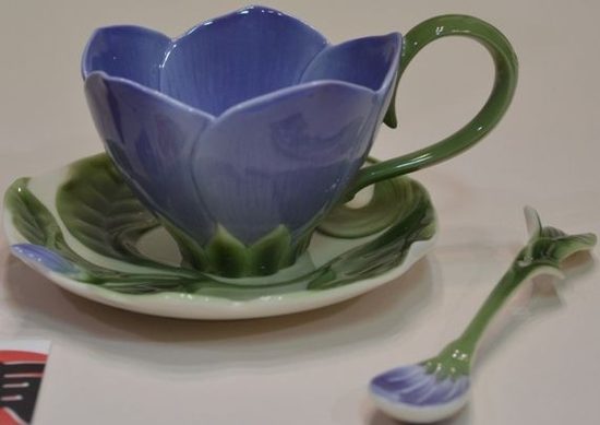 Periwinkle design sculptured porcelain cup and saucer, FRANZ Porcelain