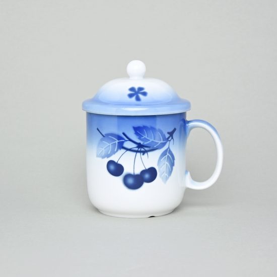 Mug with cap and strainer, Thun 1794 Carlsbad porcelain, BLUE CHERRY