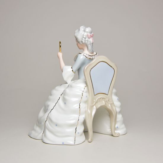 Lady sitting with mirror rococo 12 x 14 x 15 cm, Porcelain Figures Duchcov