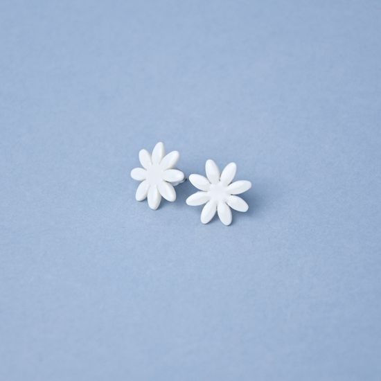 Náušnice: Puzetky - Sedmikrásky 1,7 cm, Porcelánové šperky Ateliér Mallys