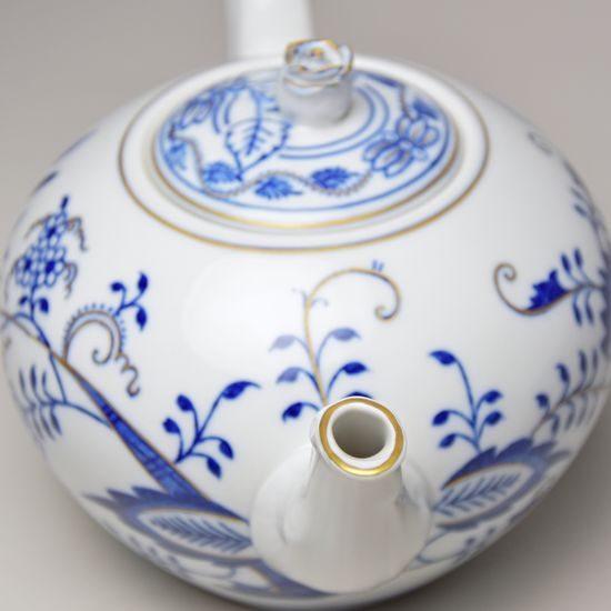 Tea pot 0,95 l, Original Blue Onion + gold Pattern