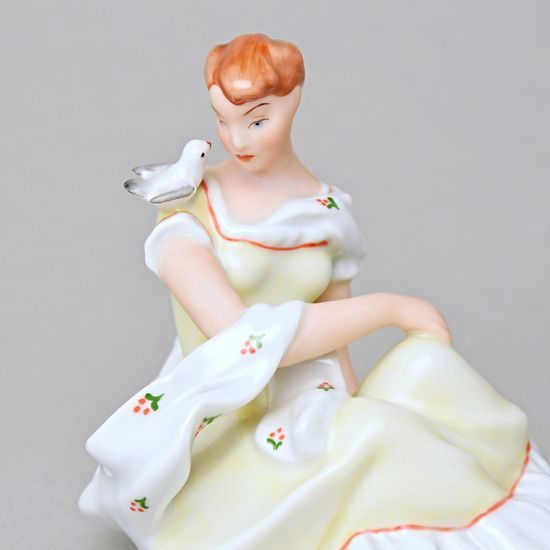 Dívka s holubičkou 8 x 11,5 x 10,5 cm, Saxe B, Porcelánové figurky Duchcov