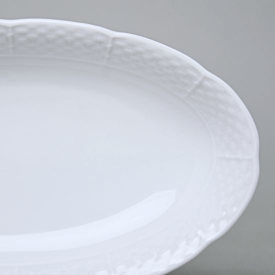 Oval side dish 21 cm, Thun 1794 Carlsbad porcelain, Natalie white