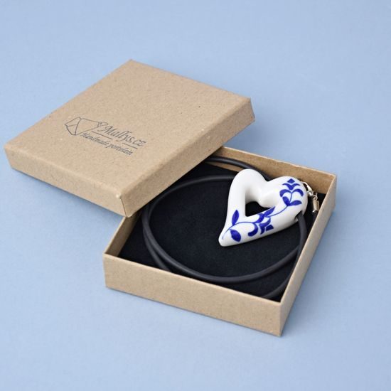 Náhrdelník: Srdce bílé duté - cibulák, 5 x 3,7 cm, černá pryž, Porcelánové šperky Ateliér Mallys