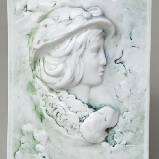 Porcelánový kachlík závěsný 8,7 x 13 cm, dívka s čepcem, Alena Burešová