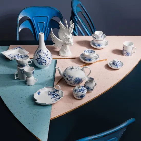 Šálek 200 ml a podšálek 140 mm, pravý cibulák, Míšeňský porcelán
