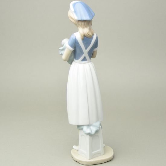 Nurse 33 cm, NAO porcelain figurines