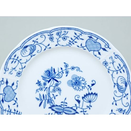 Plate dessert 19 cm, Thun 1794 Carlsbad porcelain, Natalie Blue Onion