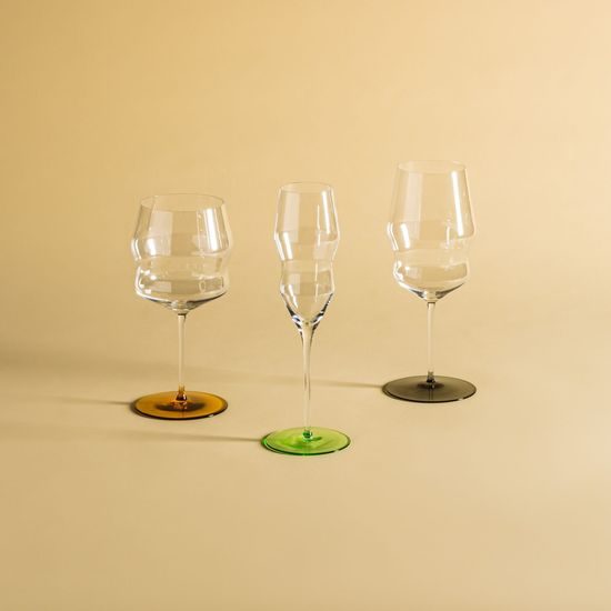 Crystal Hand-made Wine Glass 650 ml, Kalyke - Amber, Kvetna 1794 glassworks