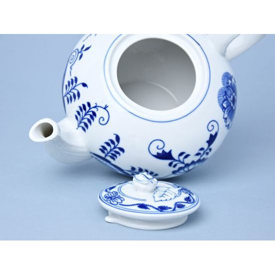 Tea pot with Strainer 2 l, Original Blue Onion Pattern