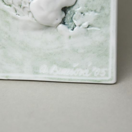 Porcelánový kachlík závěsný 8,7 x 13 cm, dívka s čepcem, Alena Burešová