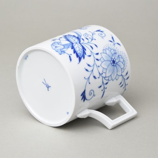 Hrnek tvar Berlin 500 ml - cibulák, Míšeňský porcelán