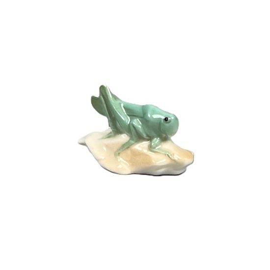 Grasshopper - small figurine 4 x 2 x 2 cm, Porzellanmanufaktur Scheibe-Alsbach