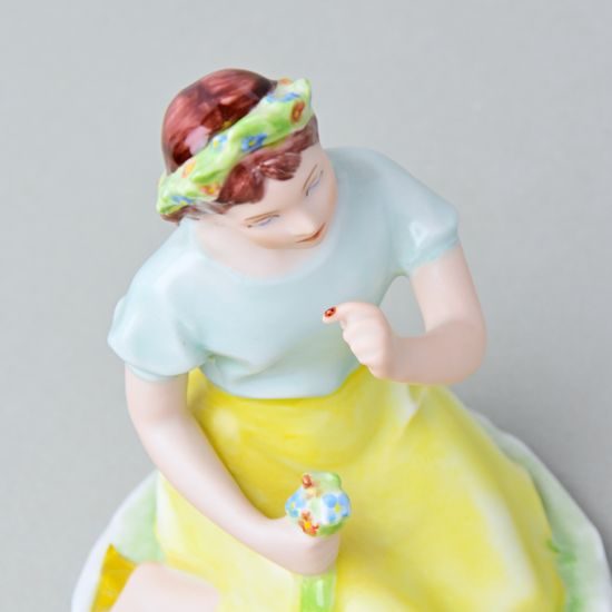 A Girl With A Ladybird 10 x 9,5 x 13,5 cm, Saxe, Porcelain figures Duchcov