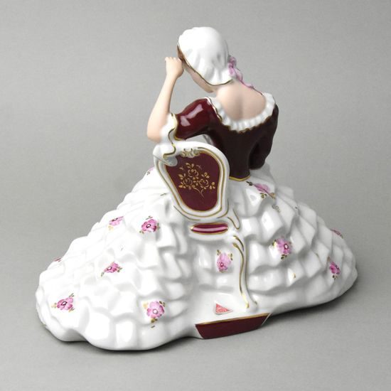 Lady with book, 22,5 x 32,5 x 26,5 cm, Purpur, Royal Dux Bohemia
