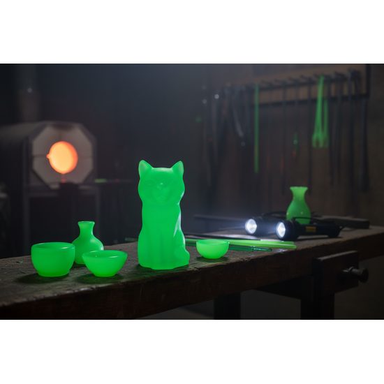 Cat (uranium glass), Glassworks Janov