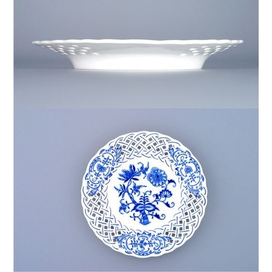 Plate perforated 15 cm, Original Blue Onion patterm QII