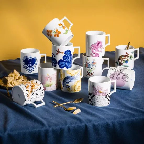 Hrnek Henkel 89 mm 0,25 l, drobné kvítí, Míšeňský porcelán