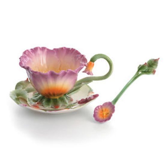 Pansy design sculptured porcelain cup/saucer, FRANZ Porcelain