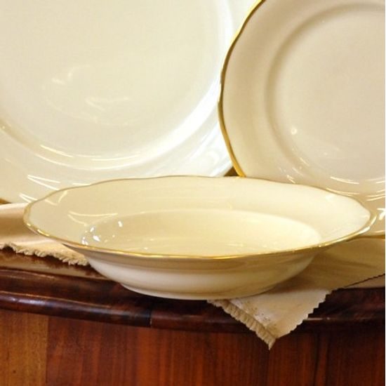 Plate deep 22 cm, Elizabeth ivory + gold