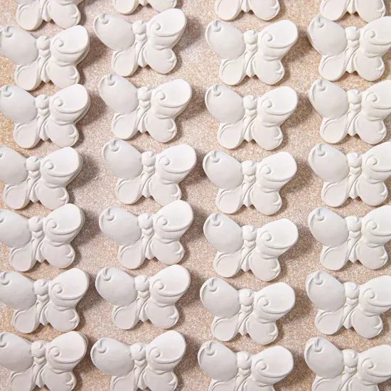 Porcelain pendant BUTTERFLY, 3,9 x 2,7 cm, Meissen porcelain