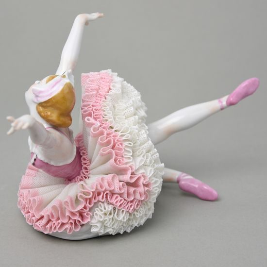 Balerína s krajkou 23 x 16 x 15 cm, Kurt Steiner, Porcelánové figurky Unterweissbacher