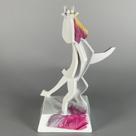 Figurka "Nobel" 11 x 9 x 19 cm, Andreas Ehret, Porcelánové figurky Schwarzburger Werkstätten für Porzellankunst