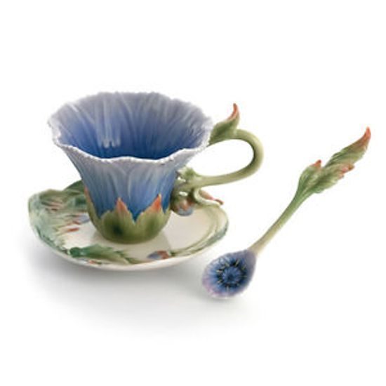 Chrysanthemum design sculptured porcelain cup and saucer, FRANZ Porcelain