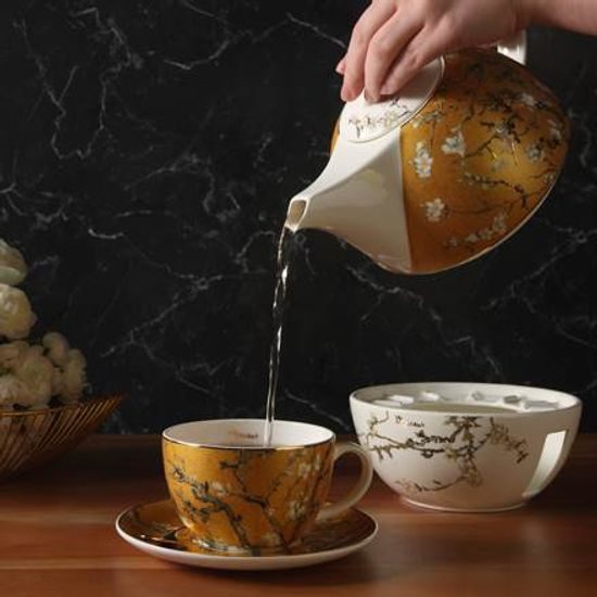 Teapot with warmer Van Gogh- Almond tree, 1,2 l, Fine Bone China, V. van Gogh, Goebel