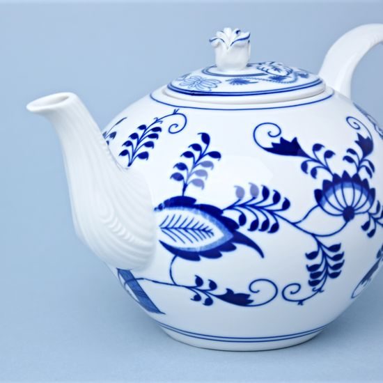 Tea pot with a Strainer 1,20 l, Original Blue Onion Pattern, QII