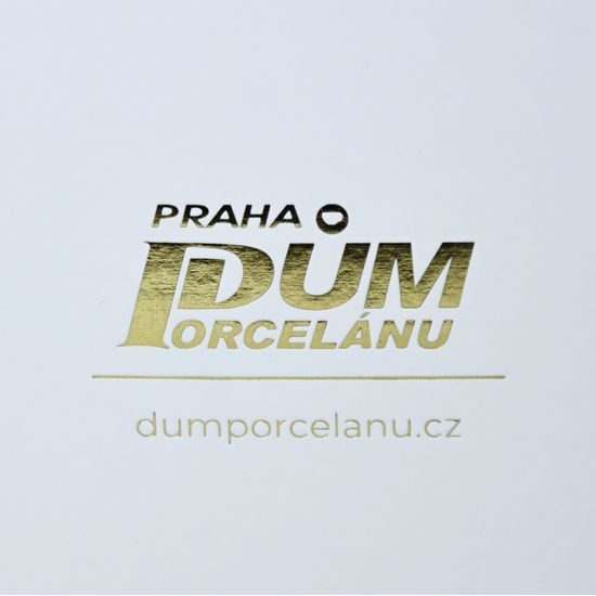 Gift Box, Golden logo C (15 x 15 x 11 cm)