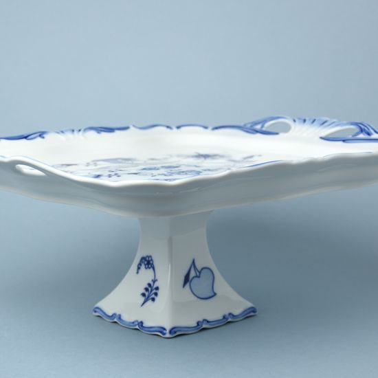 Platter Aida 34 x 29 cm on stand, Original Blue Onion Pattern