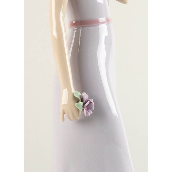 Elegantní s květinou - růžová, 30 x 12 cm, NAO porcelánové figurky
