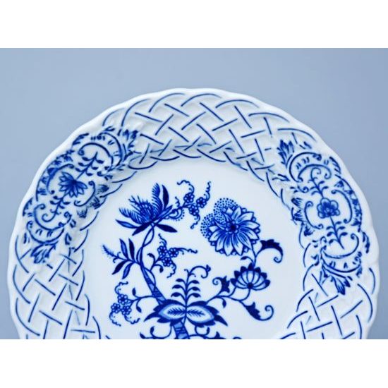 Plate embossed 15 cm, Original Blue Onion Pattern