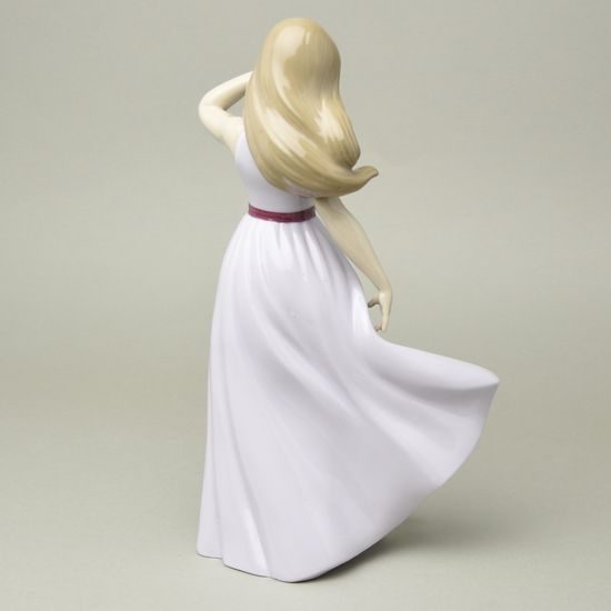 Malá dáma 30 x 17 cm, NAO porcelánové figurky