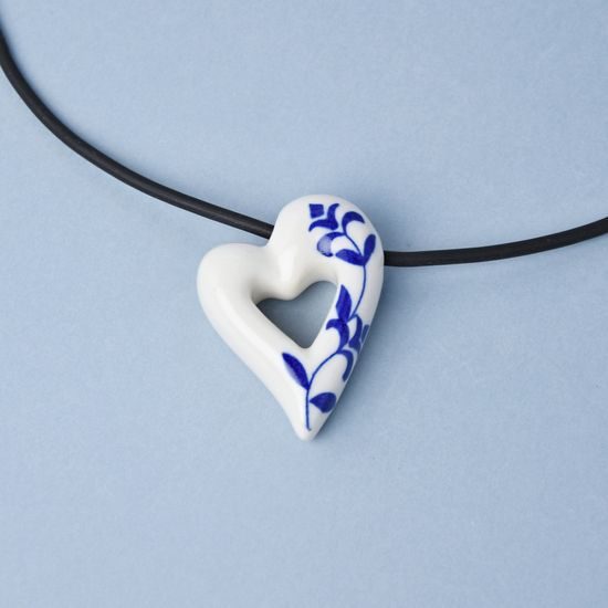 Náhrdelník: Srdce bílé duté - cibulák, 5 x 3,7 cm, černá pryž, Porcelánové šperky Ateliér Mallys